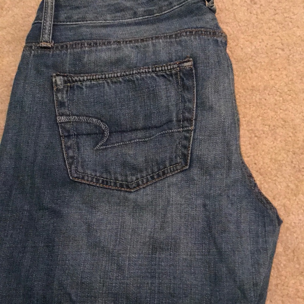 American eagle denim jeans